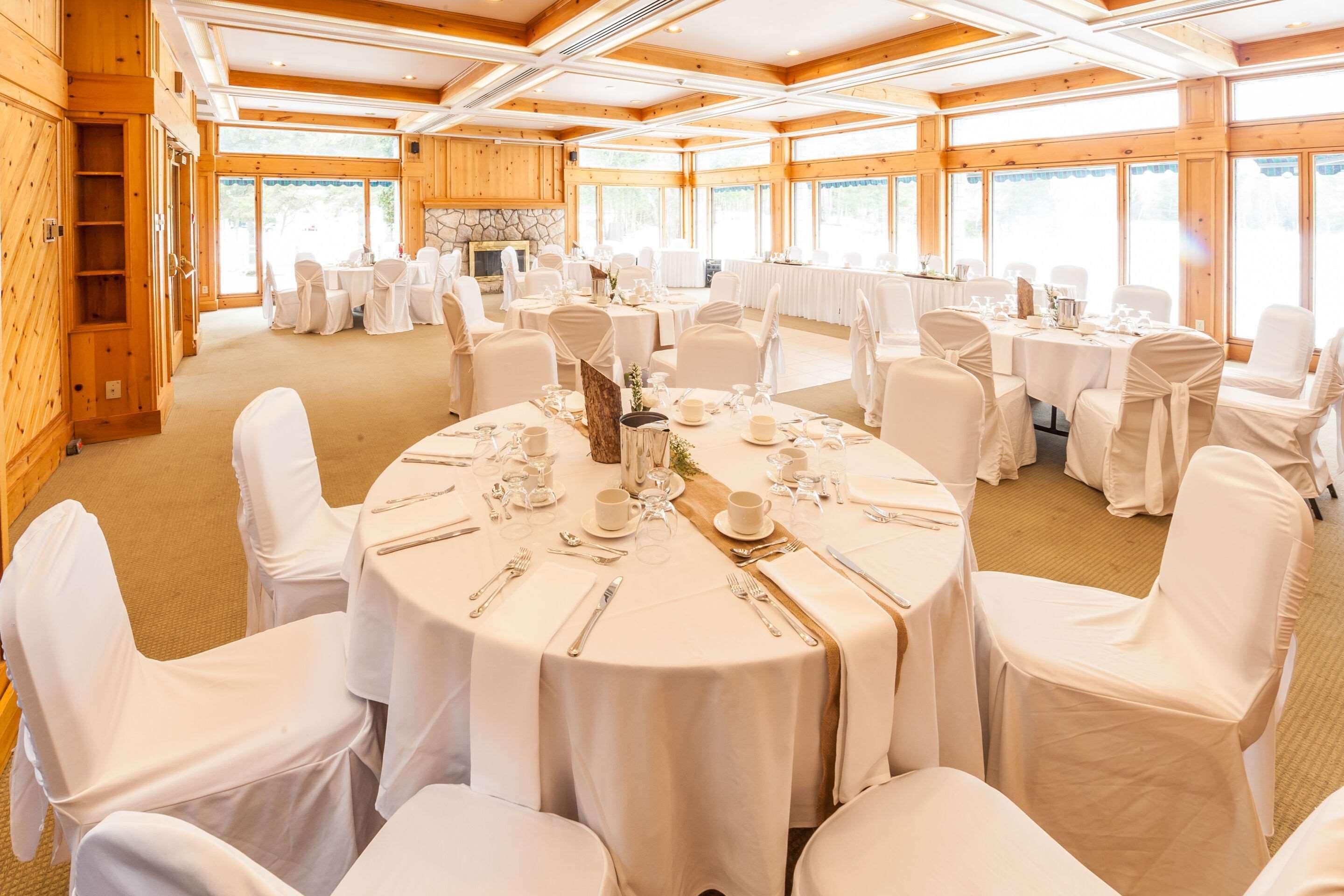 Pinestone Resort, Conference Centre, Spa & Golf Course Haliburton Extérieur photo