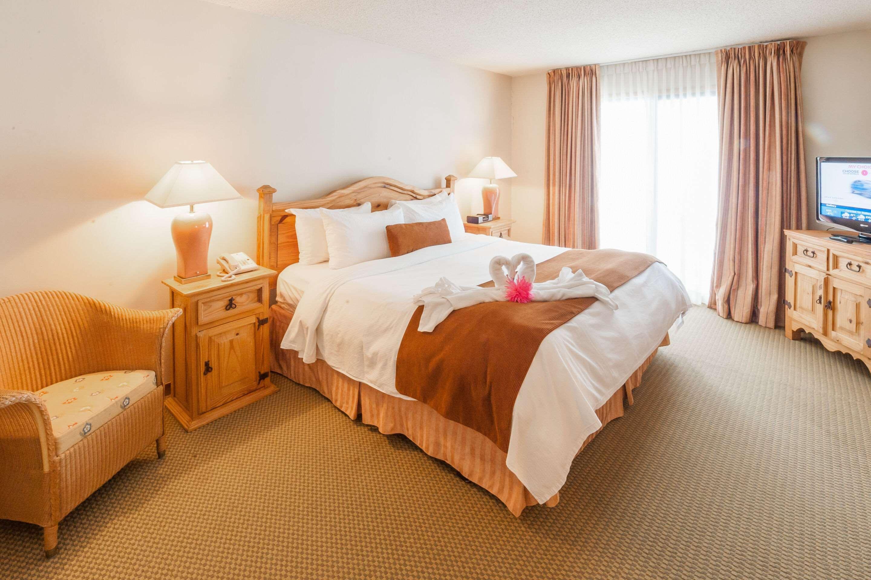 Pinestone Resort, Conference Centre, Spa & Golf Course Haliburton Extérieur photo