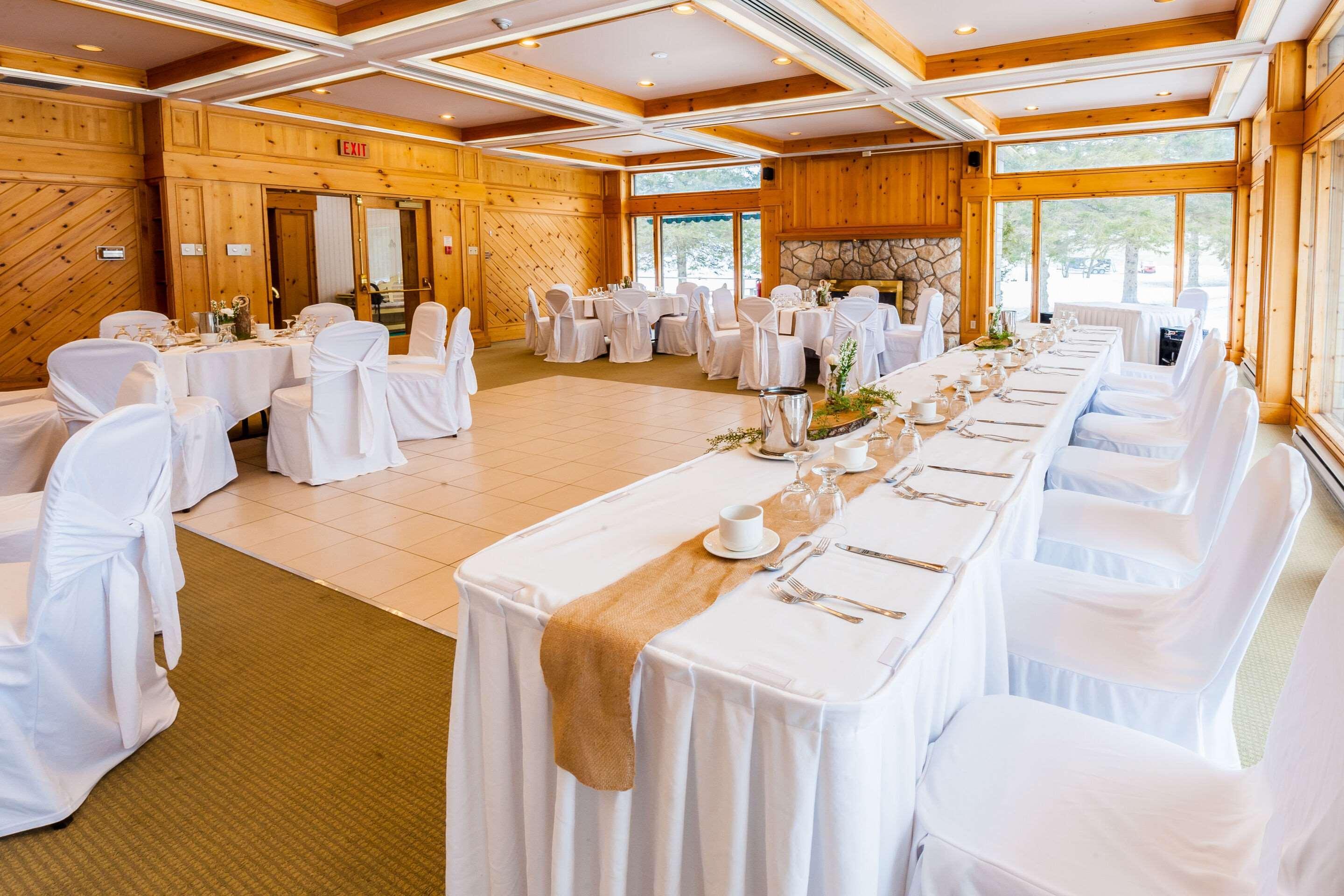 Pinestone Resort, Conference Centre, Spa & Golf Course Haliburton Extérieur photo