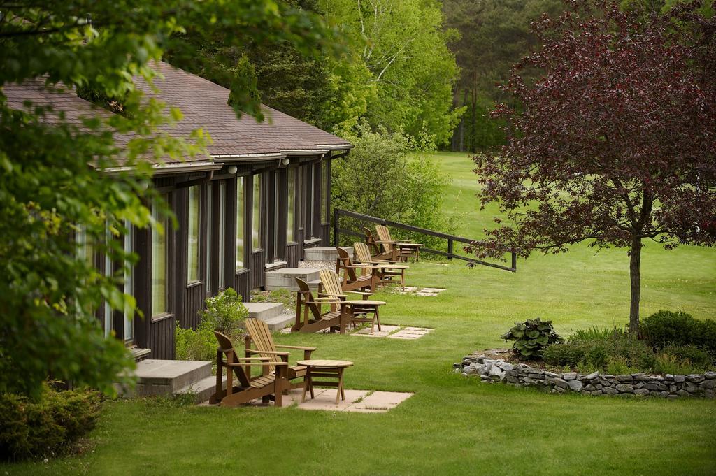Pinestone Resort, Conference Centre, Spa & Golf Course Haliburton Extérieur photo